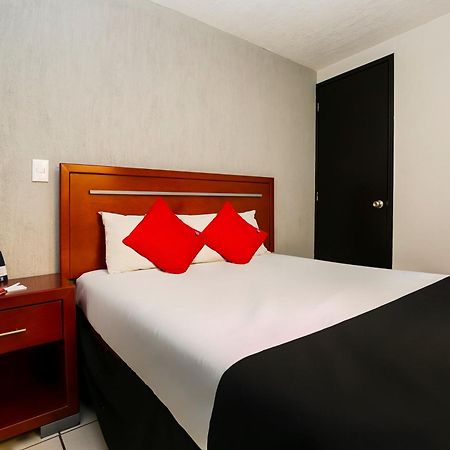 Capital O Hotel Victoria Μορέλια Εξωτερικό φωτογραφία