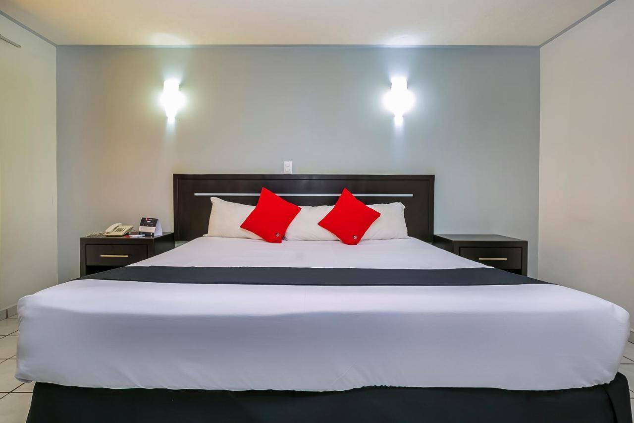 Capital O Hotel Victoria Μορέλια Εξωτερικό φωτογραφία