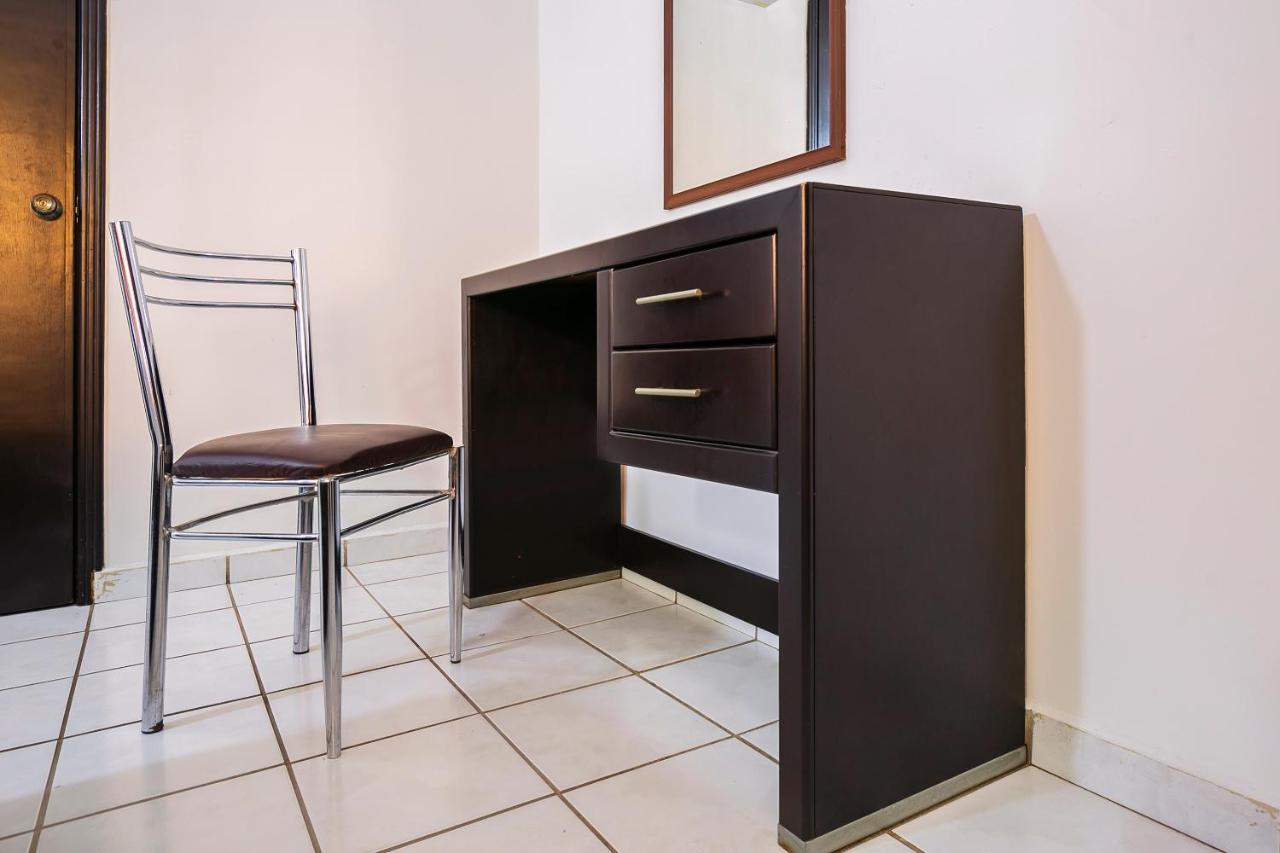 Capital O Hotel Victoria Μορέλια Εξωτερικό φωτογραφία