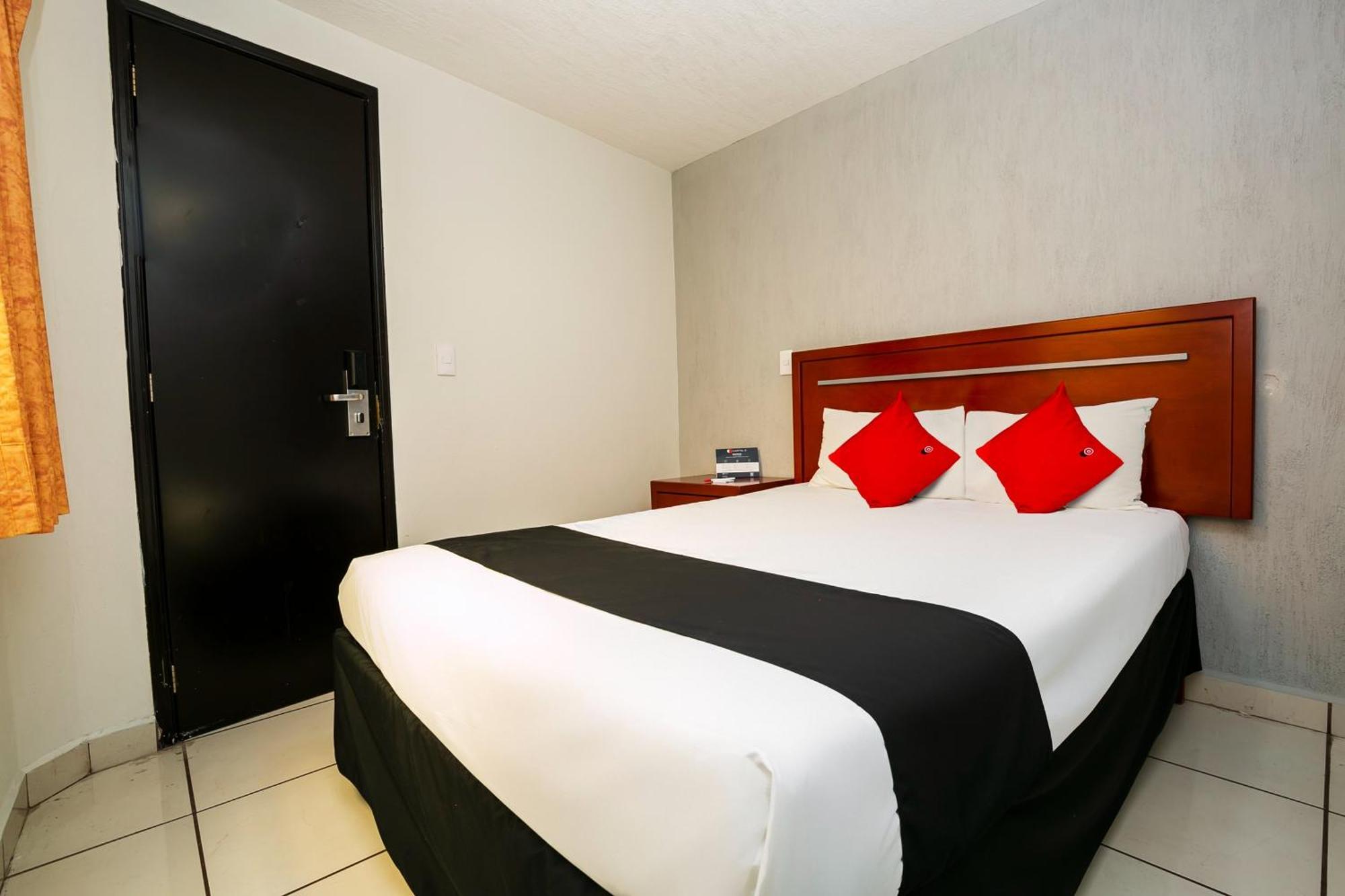 Capital O Hotel Victoria Μορέλια Εξωτερικό φωτογραφία