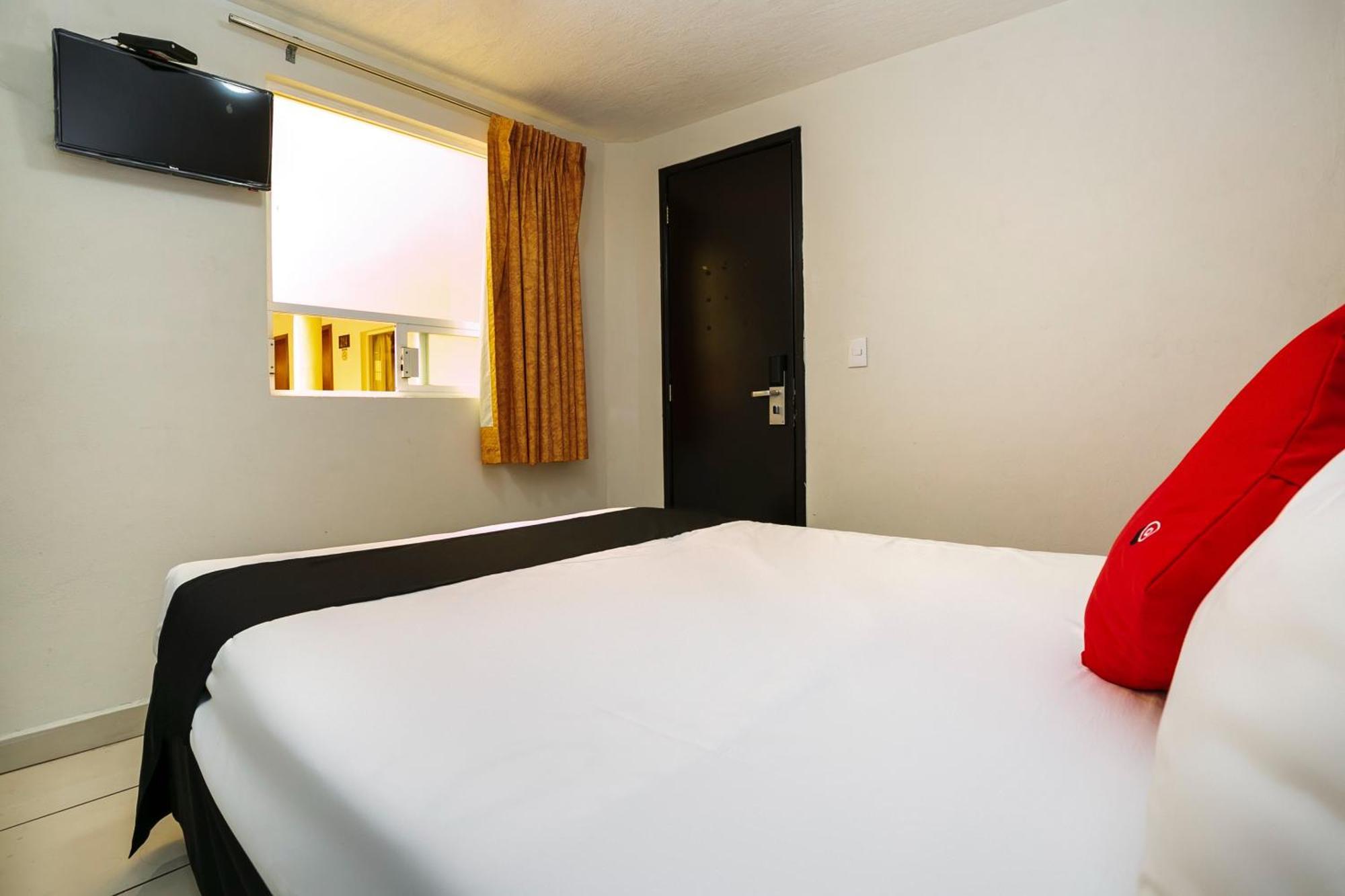 Capital O Hotel Victoria Μορέλια Εξωτερικό φωτογραφία