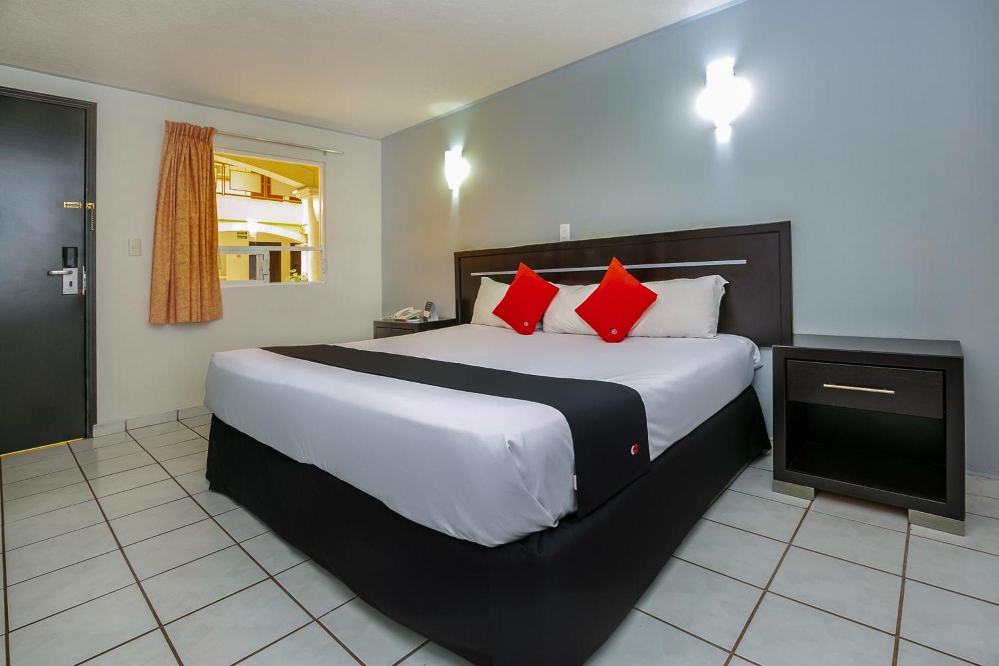Capital O Hotel Victoria Μορέλια Εξωτερικό φωτογραφία