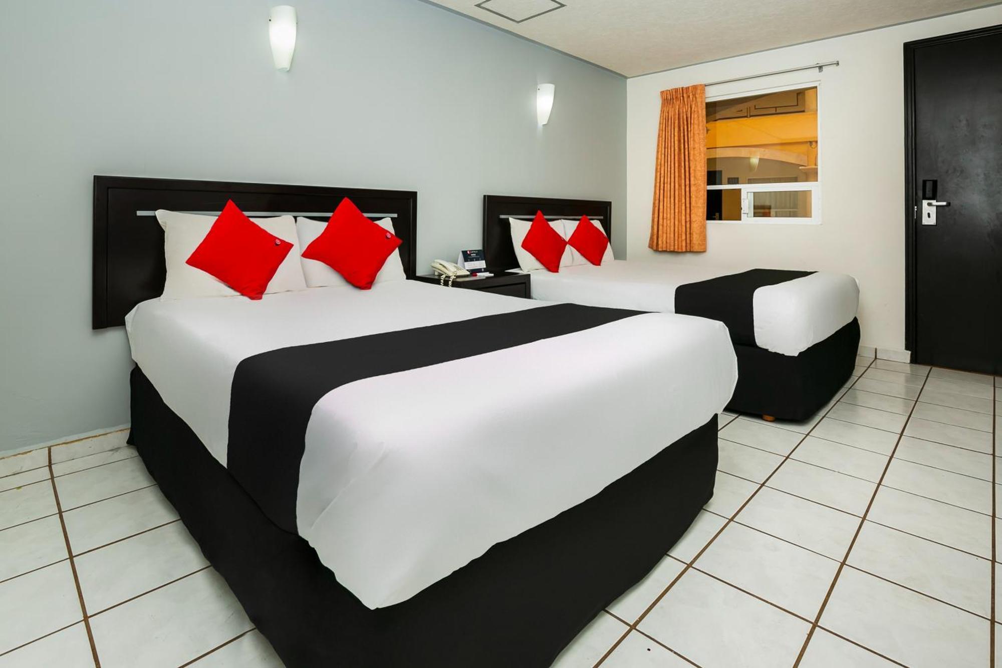 Capital O Hotel Victoria Μορέλια Εξωτερικό φωτογραφία