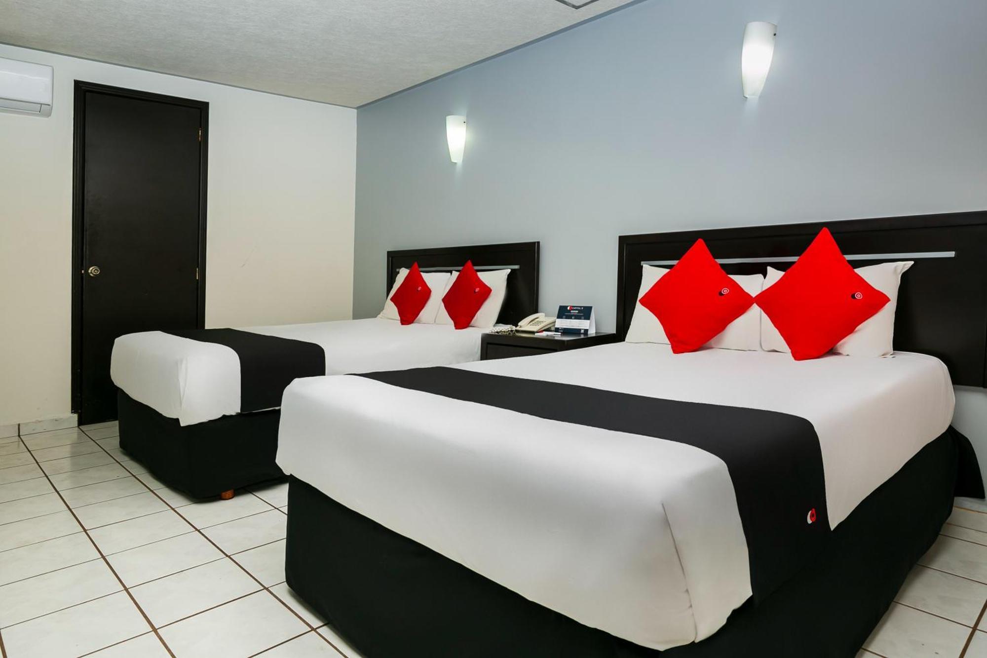 Capital O Hotel Victoria Μορέλια Εξωτερικό φωτογραφία